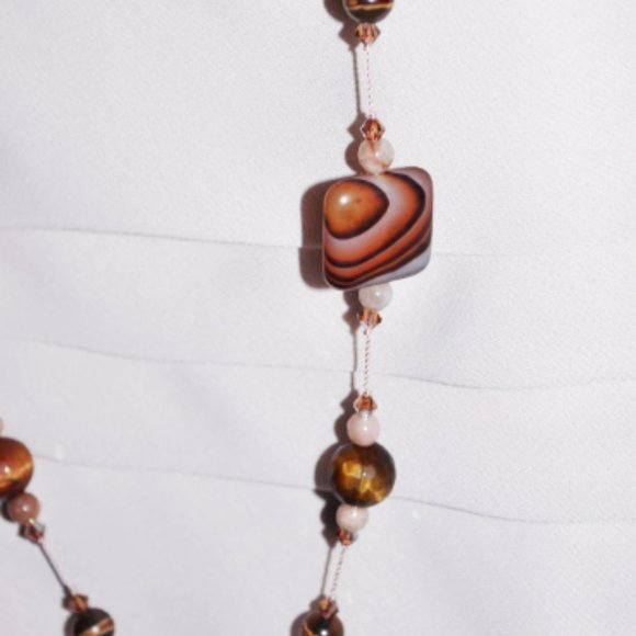 Handmade Handknotted Brown, Caramel & Cream Chicklet Beaded Necklace - Picture 3 of 4